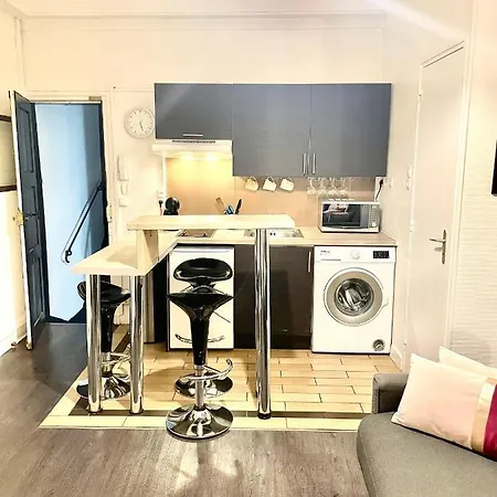 Апартаменты Cozy Chatelet