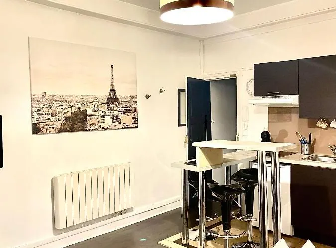 Апартаменты Cozy Chatelet